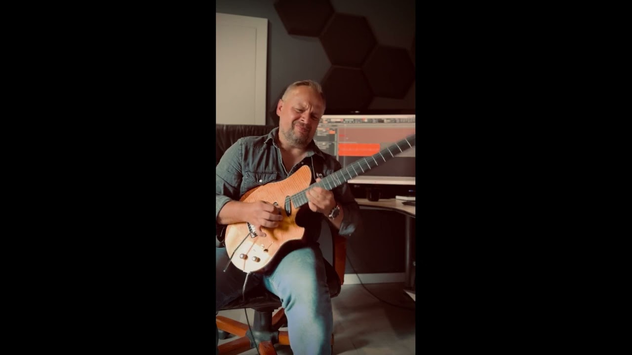 Gitara Damian Urbańczyk, solo Sebastian Ruciński