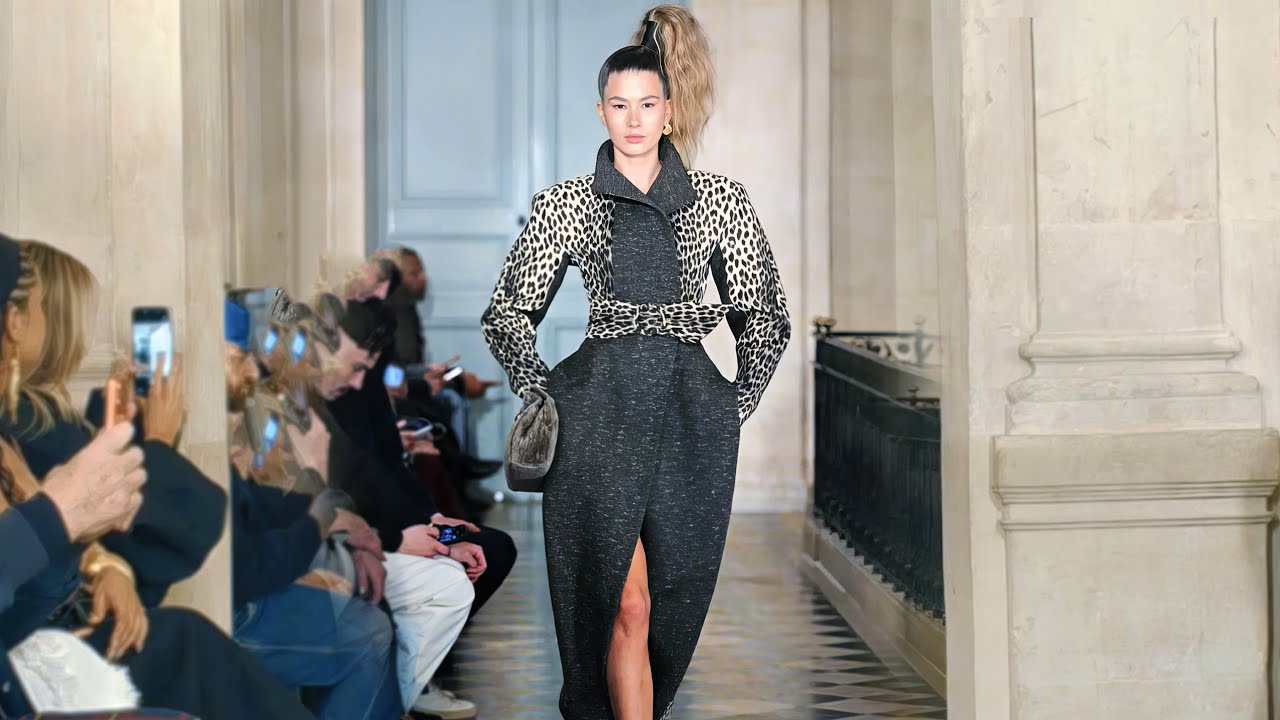 Jacquemus | Fall/Winter 2026/27 | Paris Fashion Week
