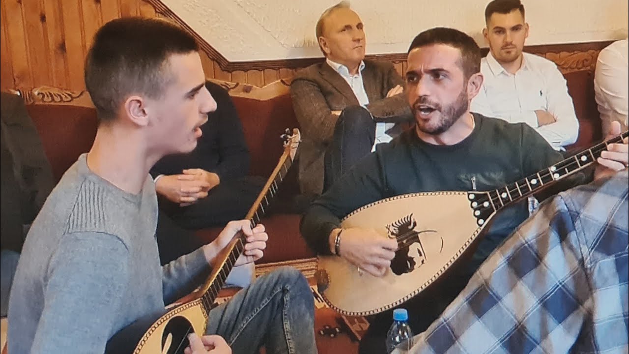 Xeni & Sinani & Edonisi - 