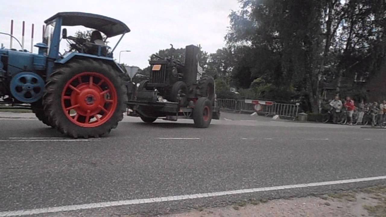 Int. Historisch Festival Panningen 2011 Zondag Video's deel 5/5 vertrek tractoren