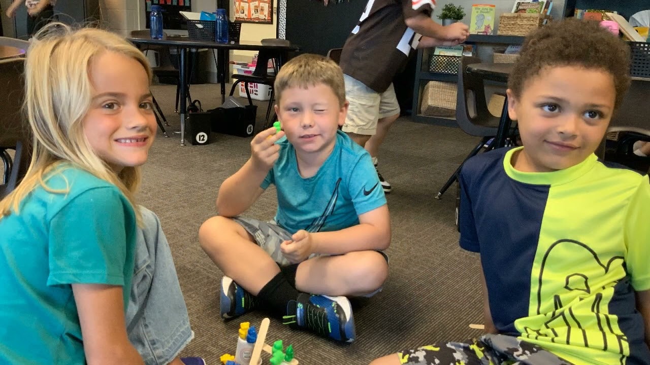 What to expect the first month of first grade.