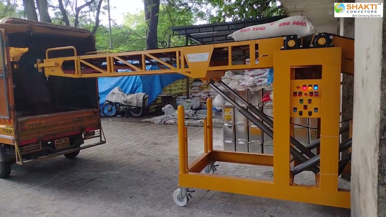 Best Truck Loading Conveyor in India:Butterfly Conveyor BFC 1.0)