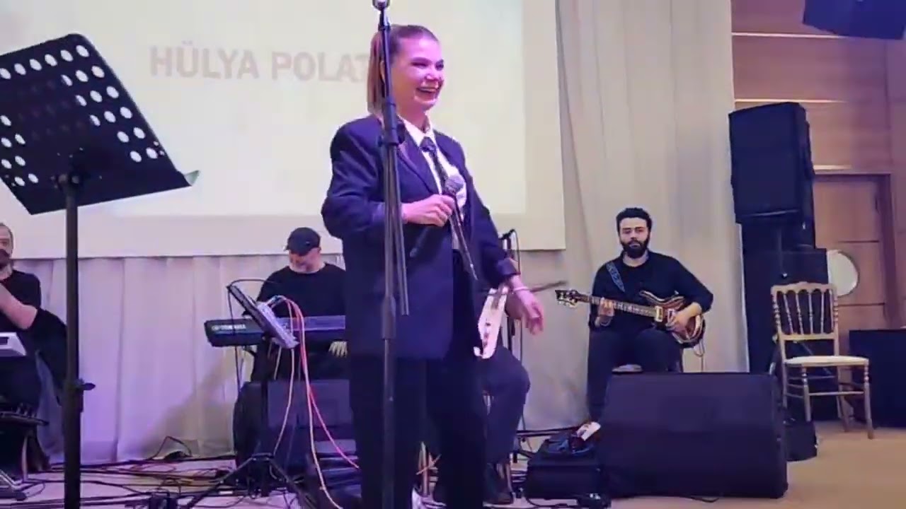 Hülya Polat Yusuf Cemal Keskin 65. sanat yılı gecesi