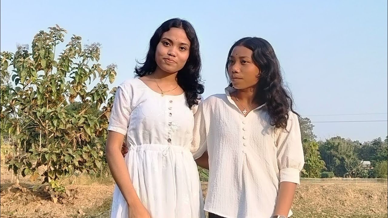 Rajashree Das is liveমন প্রেম আছে ভাবতে কি পারা যায়