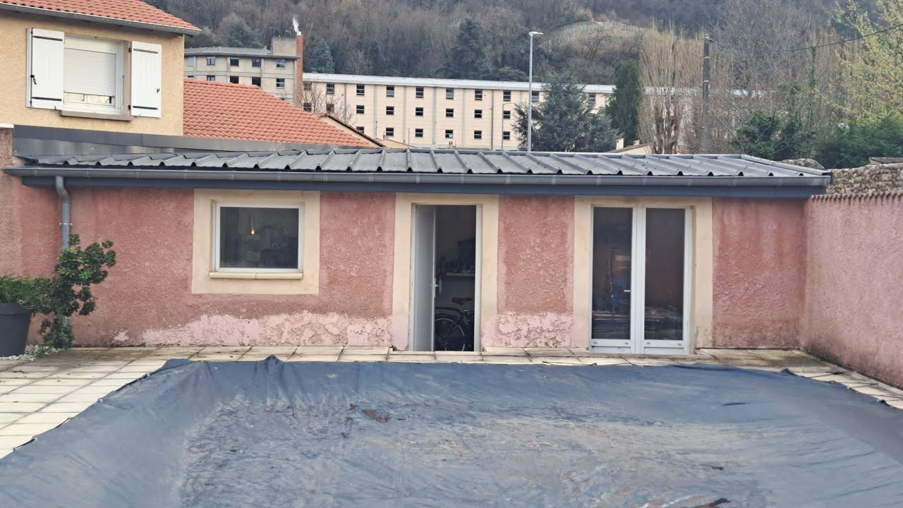 Je vous présente mon tout nouvel atelier !!!!!!