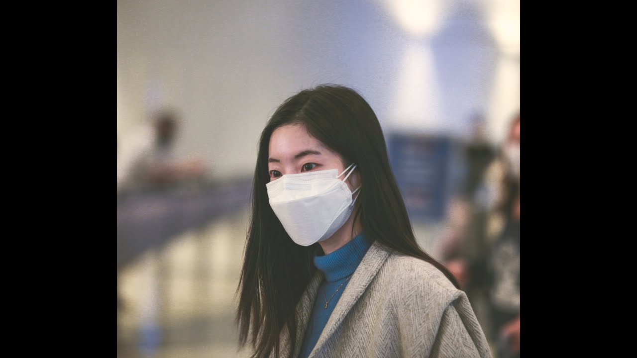 TWICE LAX Arrival (220213) 4k 60fps