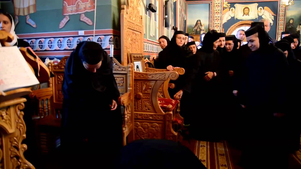 Hirotesirea staretei manastirii Paltin Petru Voda, schim. Justina