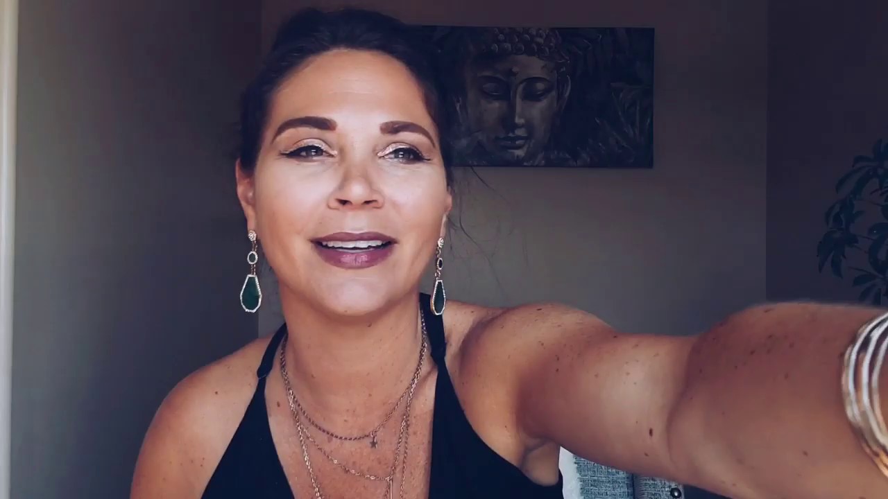 LEO, IS IT THE SAME SONG AND DANCE? 💜 YOU VS THEM MID-APRIL TAROT READING.