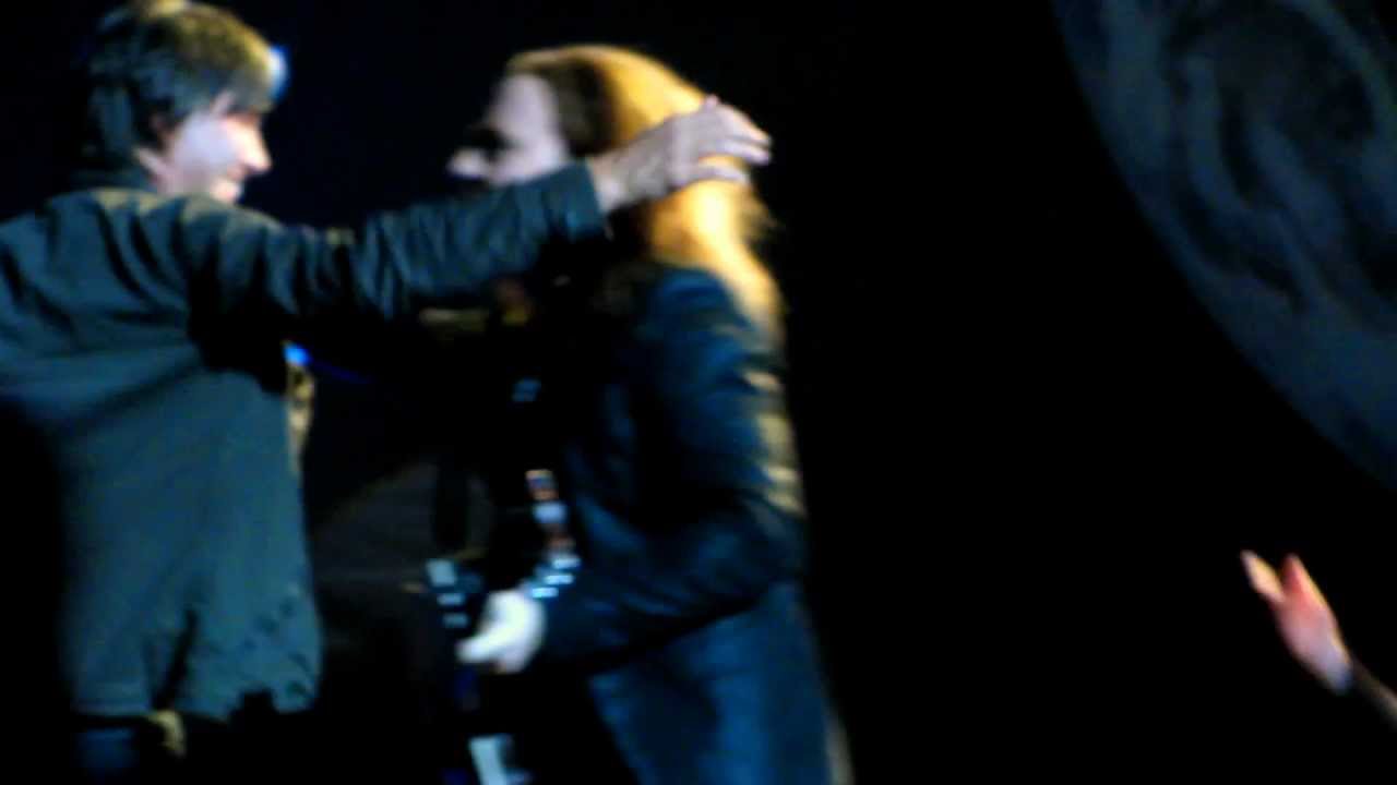 Tim Minchin & Prof Brian Cox - White Wine In The Sun