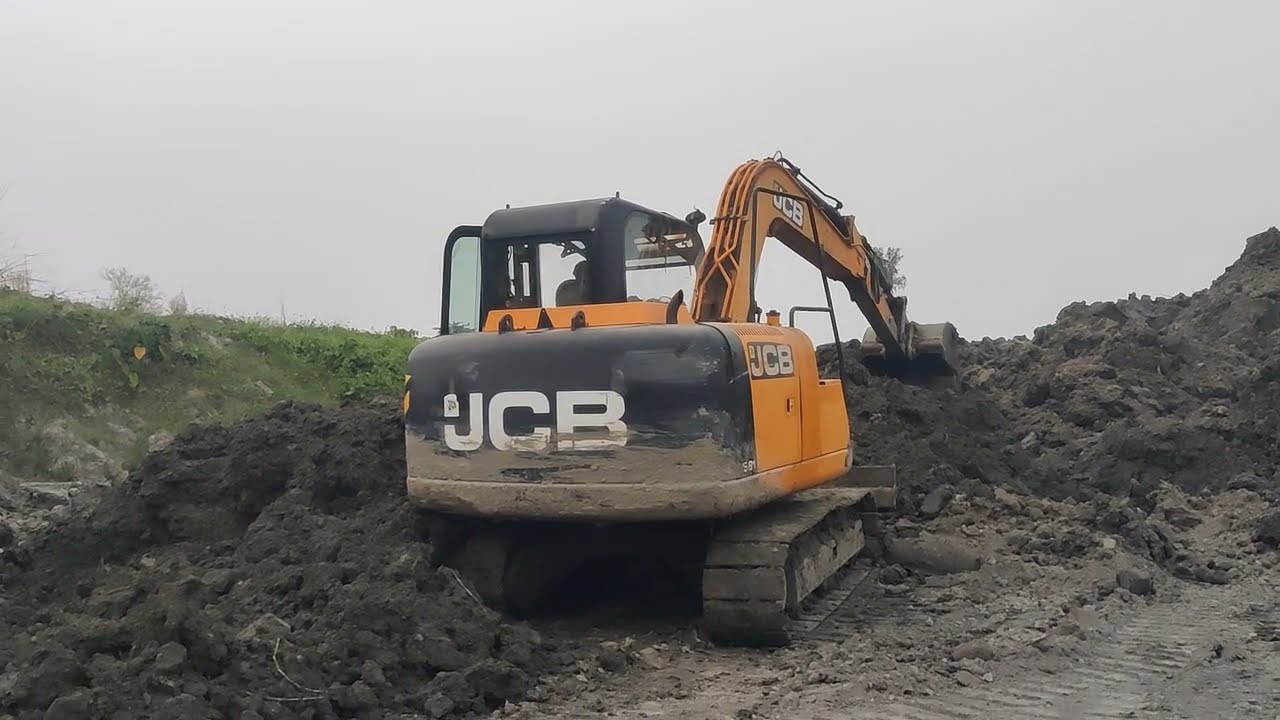 Jcb 81 মেসিন দিয়ে মাটি স্টক করা হচ্ছে @ROSEJCB94 