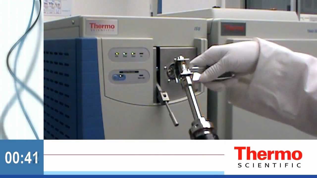 Easy Vent-Free Source Removal on the Thermo Scientific ISQ GC-MS System