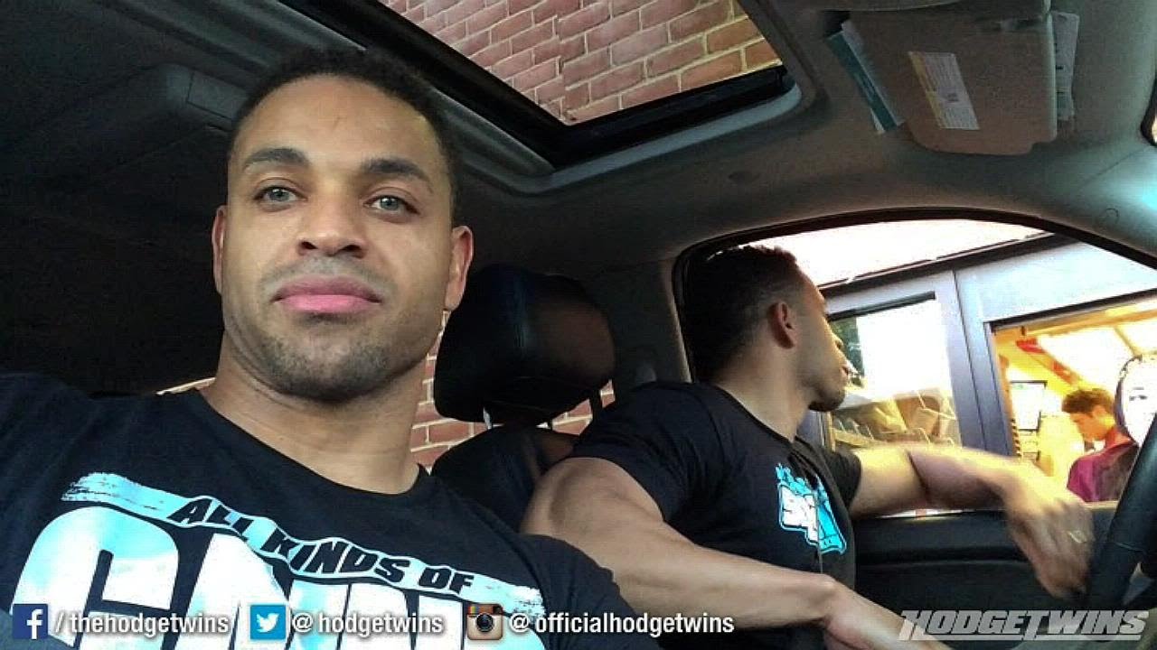 Bodybuilding Meal Example Chic-Fil-A @hodgetwins
