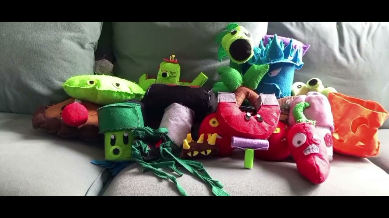Enseñando mi coleccion de pvz custom