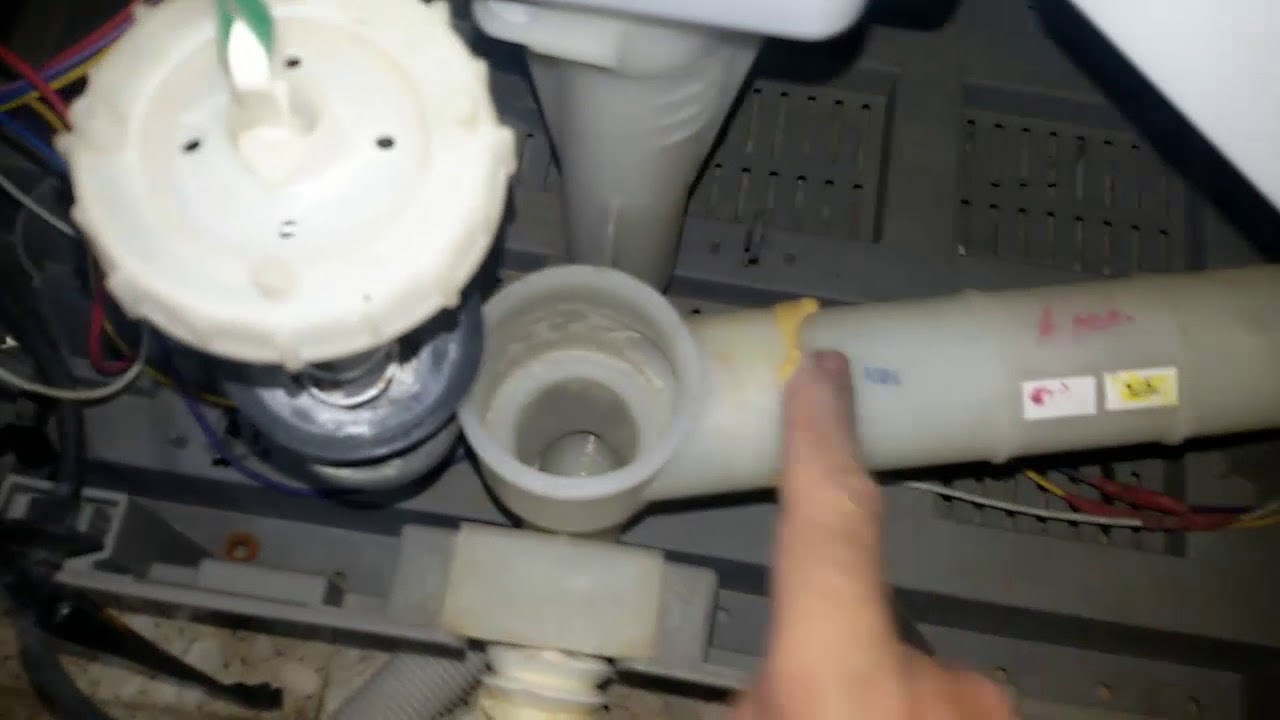 طريقة حل مشكل تصريف الماء في الغسالات العاديةComment réparer la machine à laver