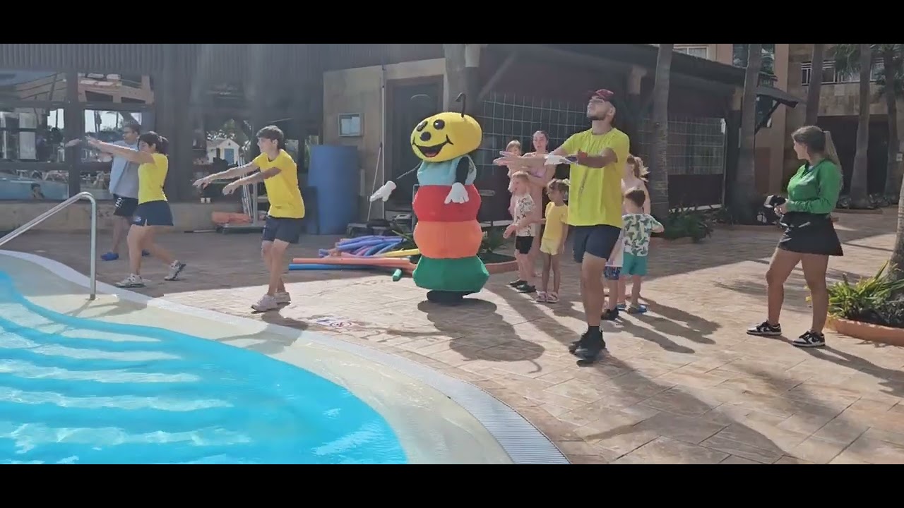 Elba Carlota Elba Sara 2026 Club dance me and the Animation team 