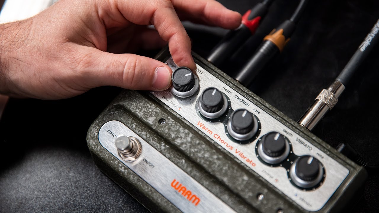 Педаль стерео-хоруса и вибрато Warm Audio WA-C1 | Демонстрация и обзор с Мейсоном Ступсом