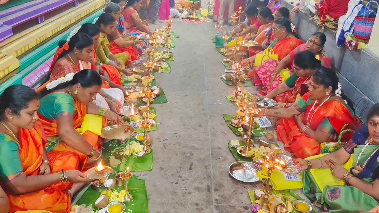 திரு விளக்கு பூஜை. அருள்மிகு பல பட்டறை மாரியம்மன் திருக்கோயில். அம்மாபேட்டை. 🙏🙏🙏