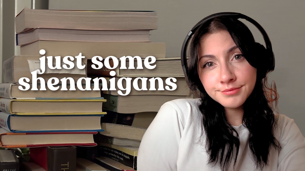 Рабочий день, вечер презентаций и размышления о книгах ✨📚