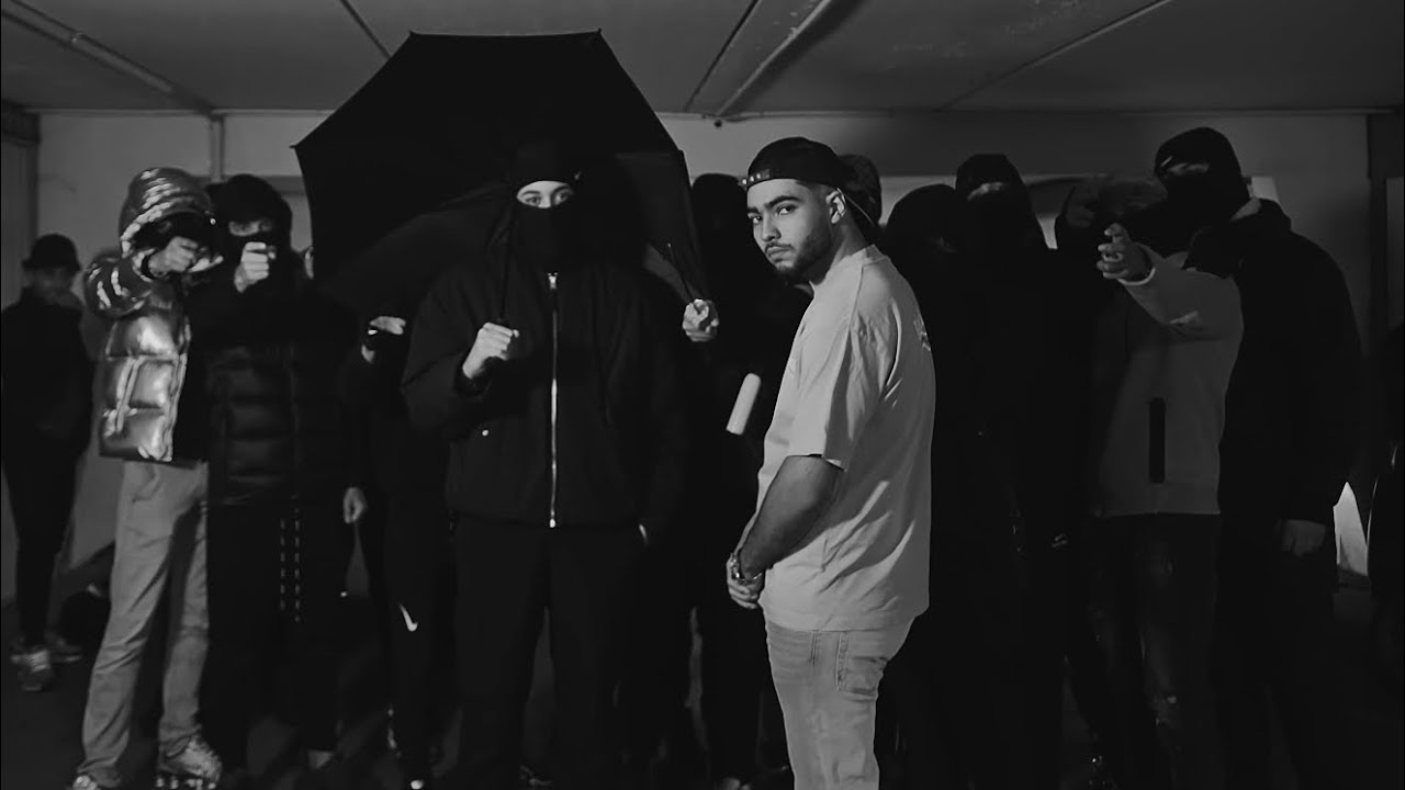 GACHA - PRODUIT DE BELZINS ( CLIP OFFICIEL ) 