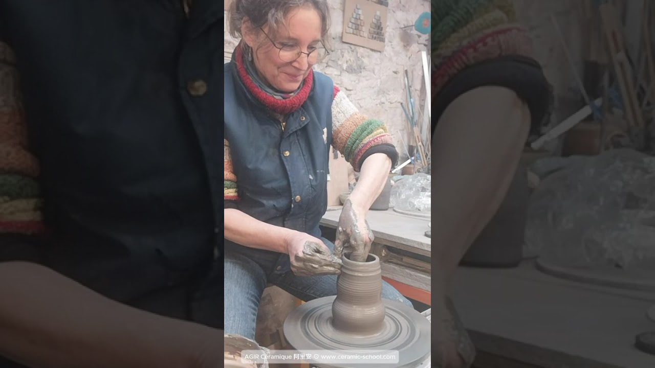 Cours de Tournage AGIR Céramique: la gourde du pèlerin