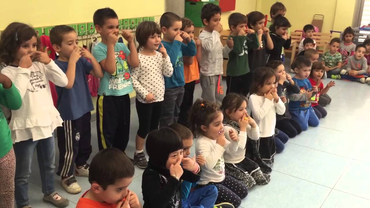 La castanyada a infantil...