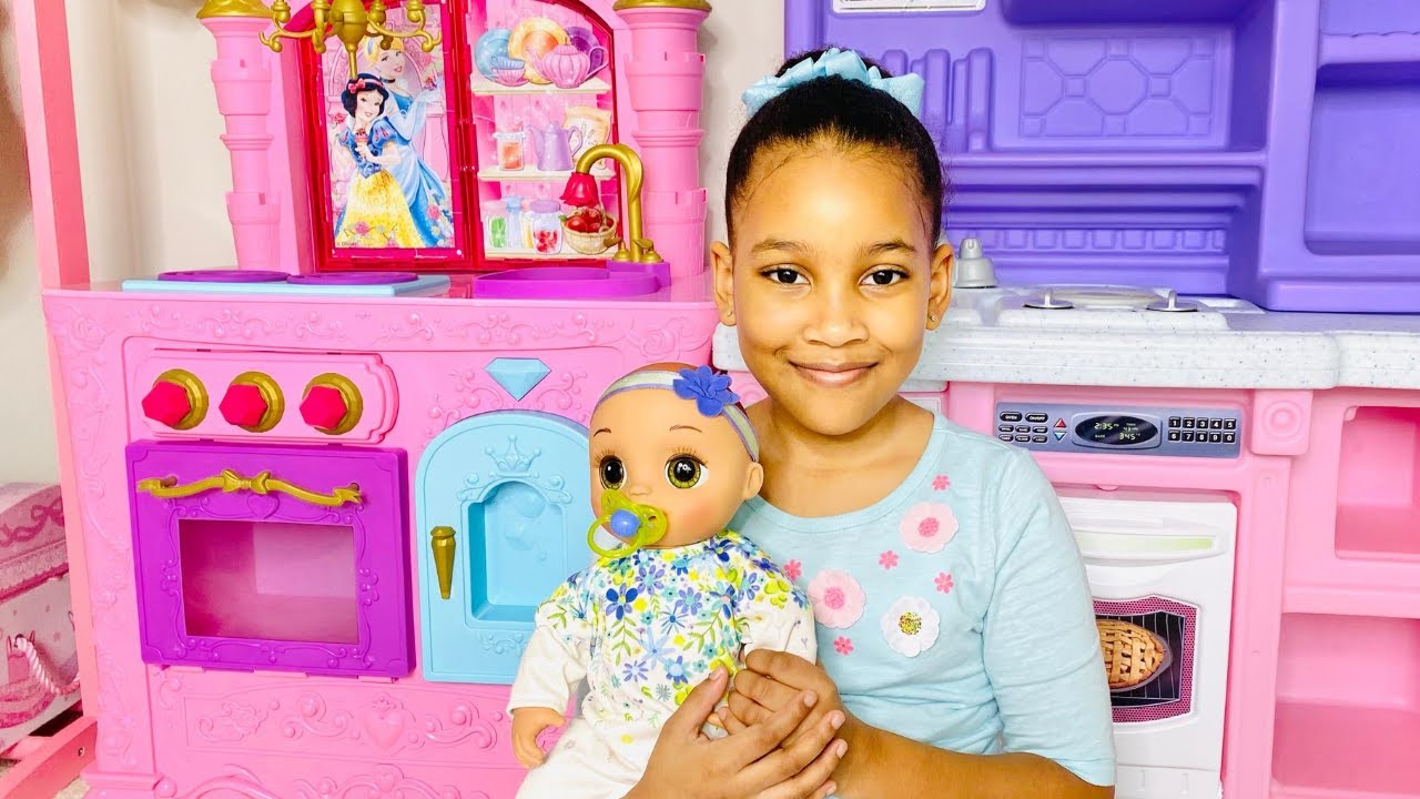Baby Doll Bubble Bath| Kel and Kyl's Playhouse