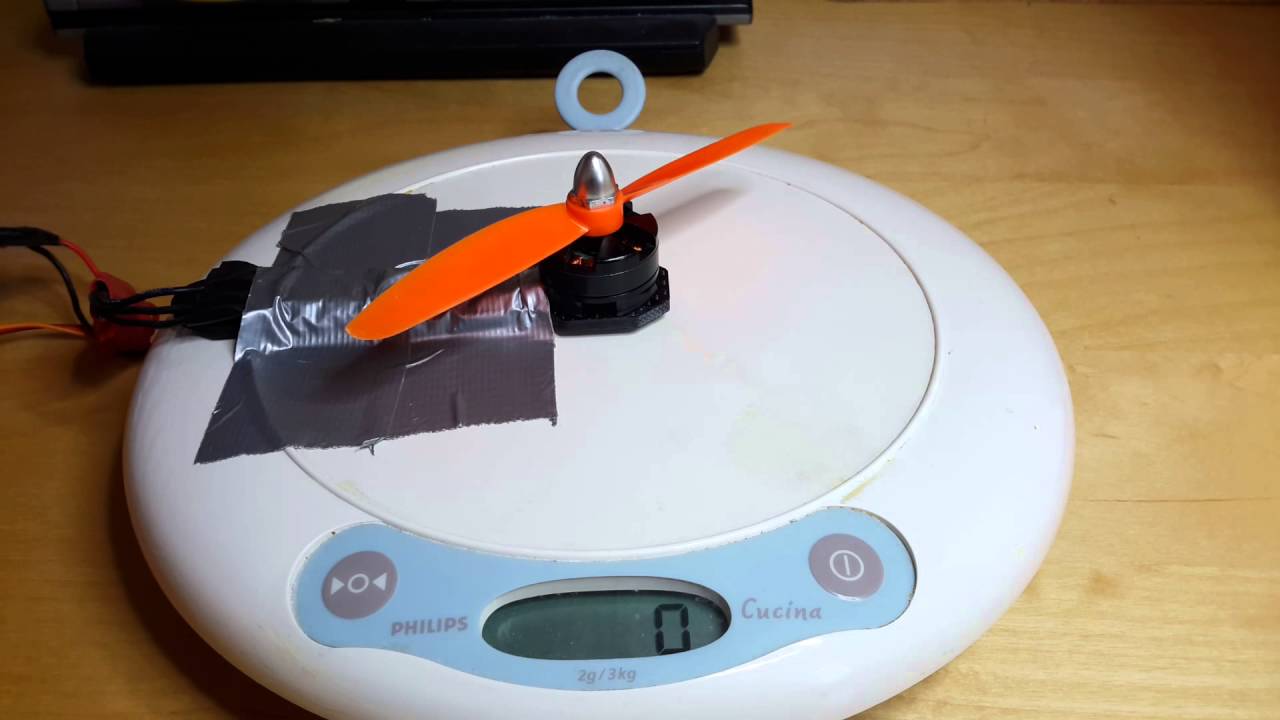 Propellertest: Emax MT2204 2300KV
