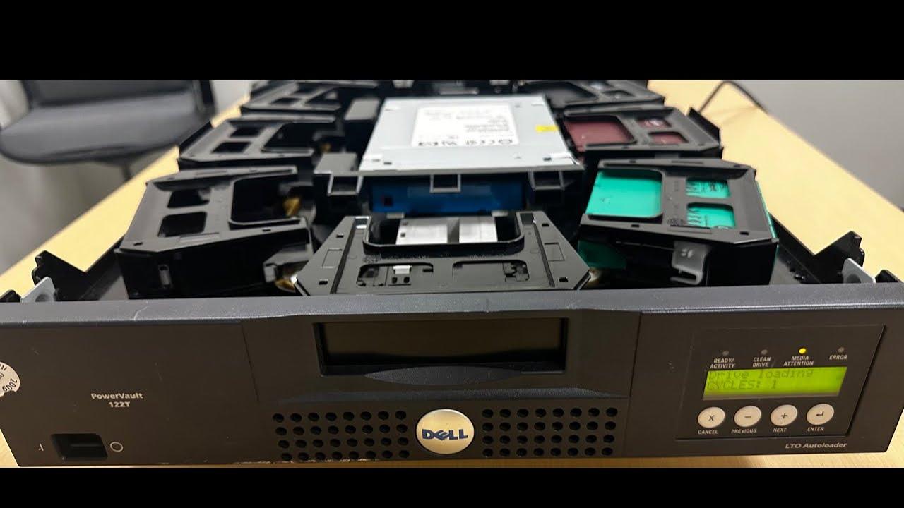 Dell Power Vault 122T