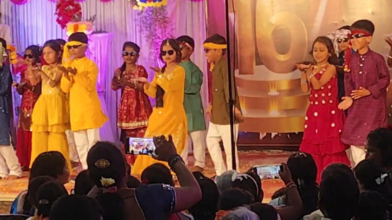 Deetya Dance....Raanu mumbai ki raanu