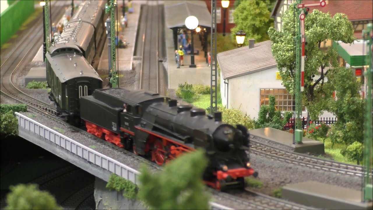 Modelleisenbahn Büren: Personenzüge im Deutschland der Epoche III