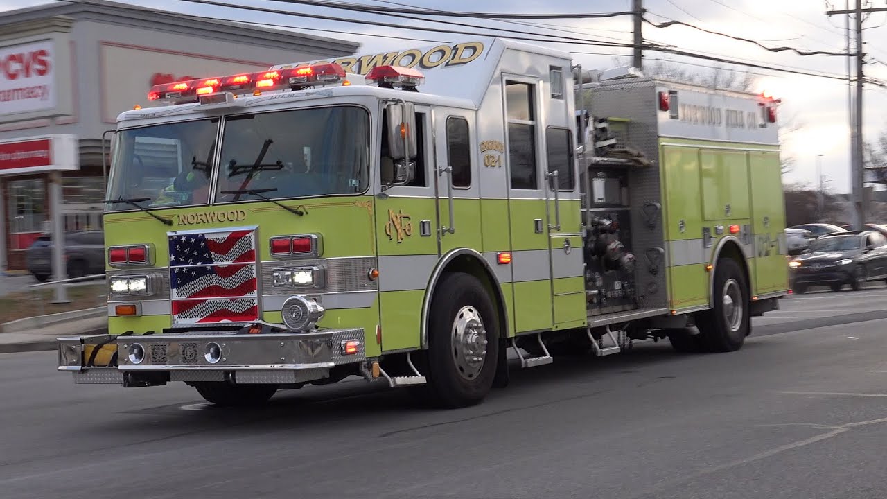 Norwood Fire Company Engine 2 Responding 