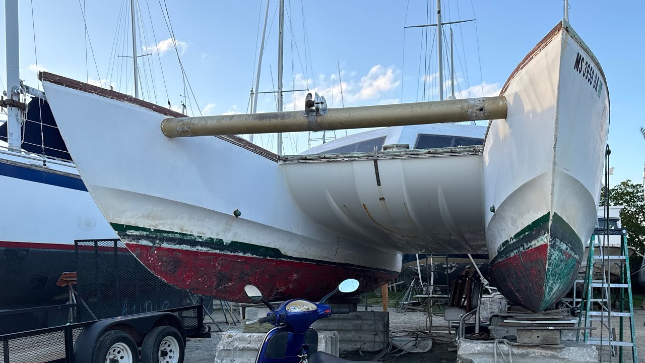 A Quick Tour of my 1969 Iroquois MK2 Project Boat 