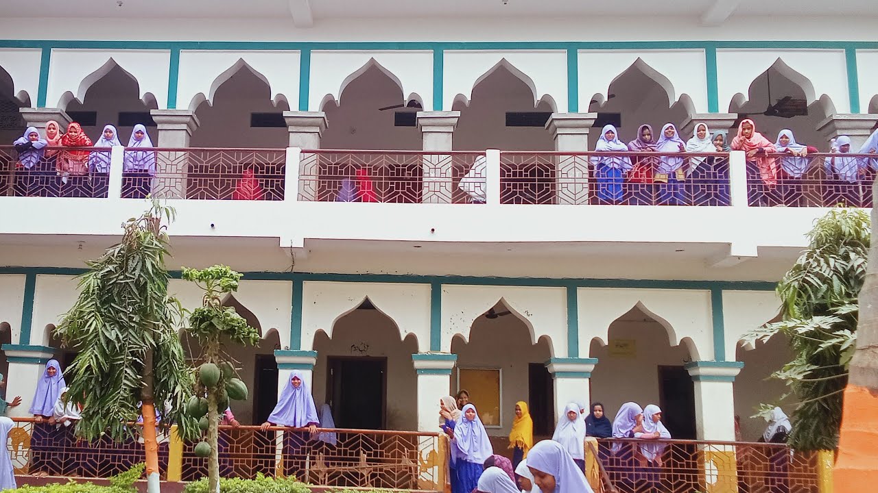 Sifat  :  Arbi 2 ,Urdu Taqrir, Student of Jamia Ayesha kasba mahgama