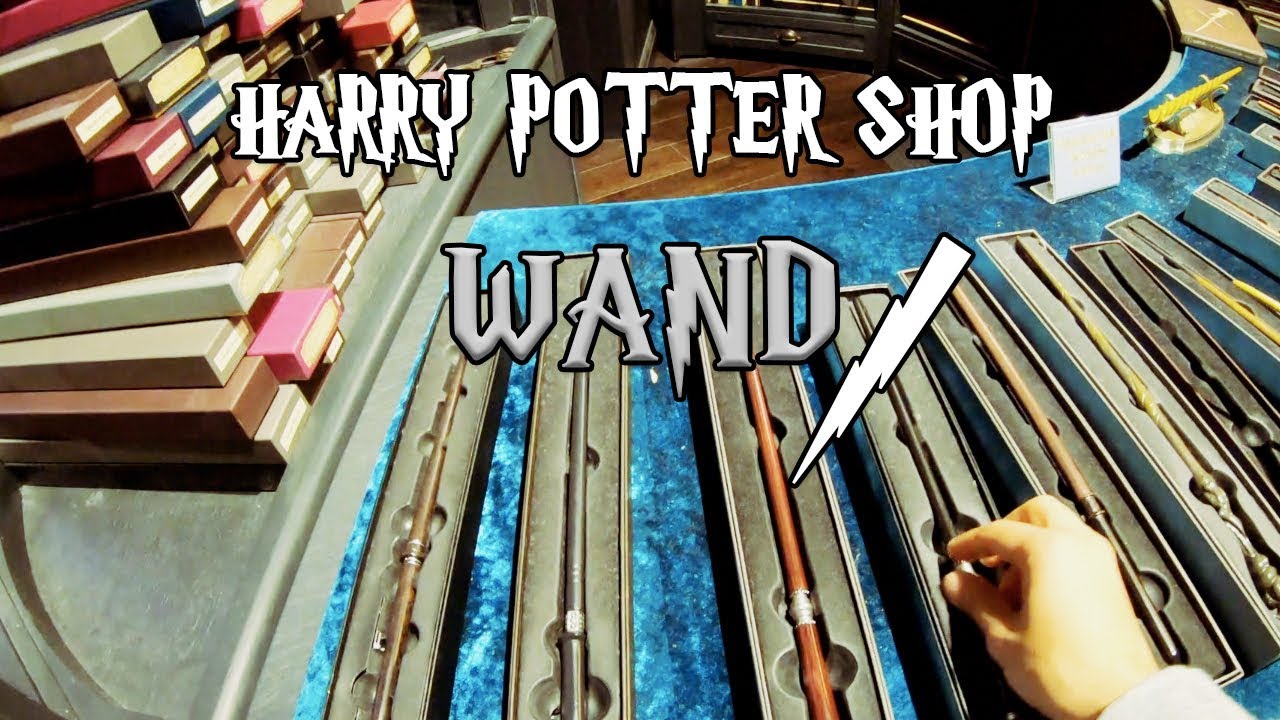 London | Warner Brothers Studio Tour | Harry Potter Shop Wands