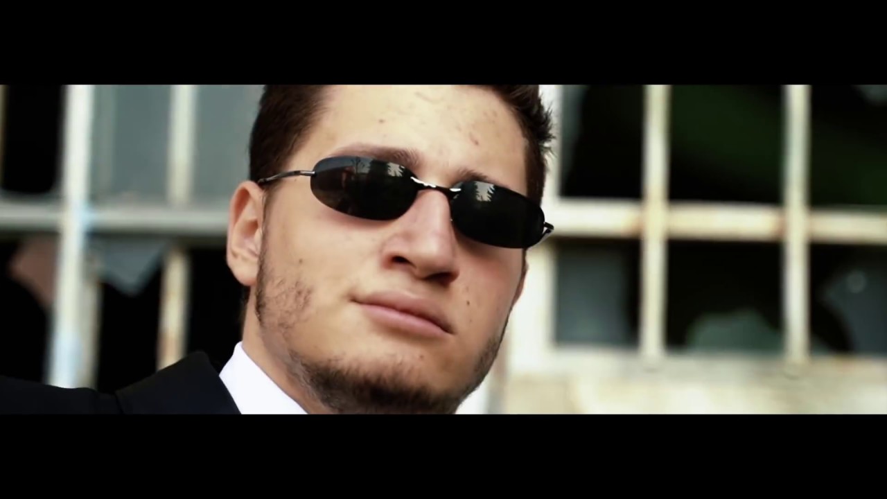 Poneta -  Apocalisse  (Official Music Video)