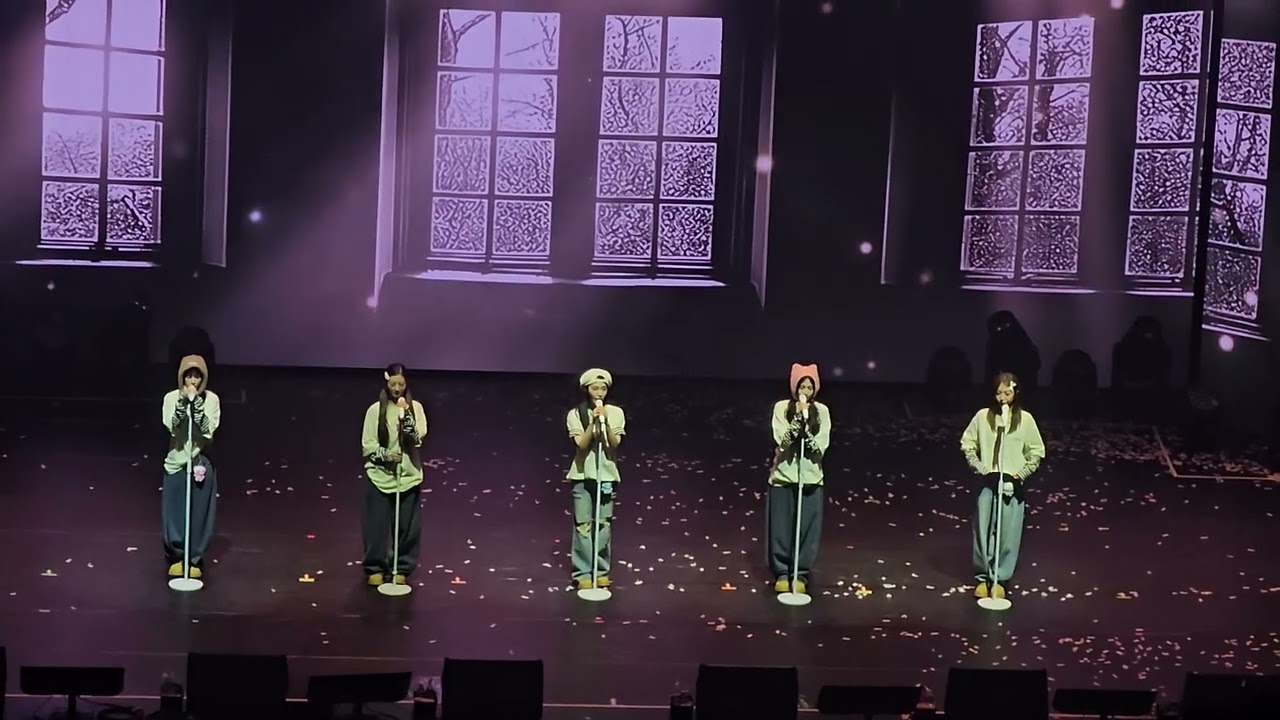 20260307_Apink 8th concert in Taipei_Hold my hand 