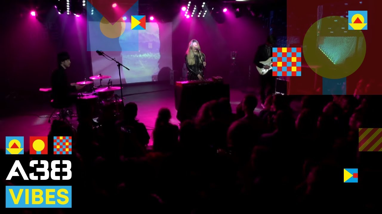 Still Corners - Sad Movies // Live 2019 // A38 Vibes