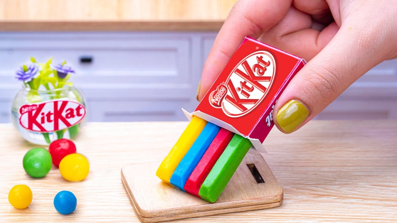 Amazing KitKat Cake | Delicious Rainbow KitKat Chocolate Cake Recipes | Tiny Rainbow Chocolate Cake