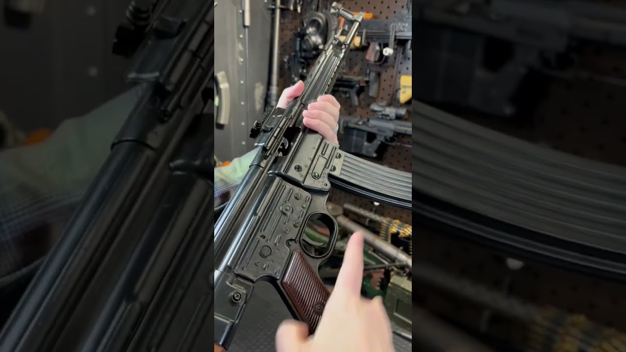 First Ever Assault Rifle was Crazy OP.. STG44 in 1 Min #Shorts