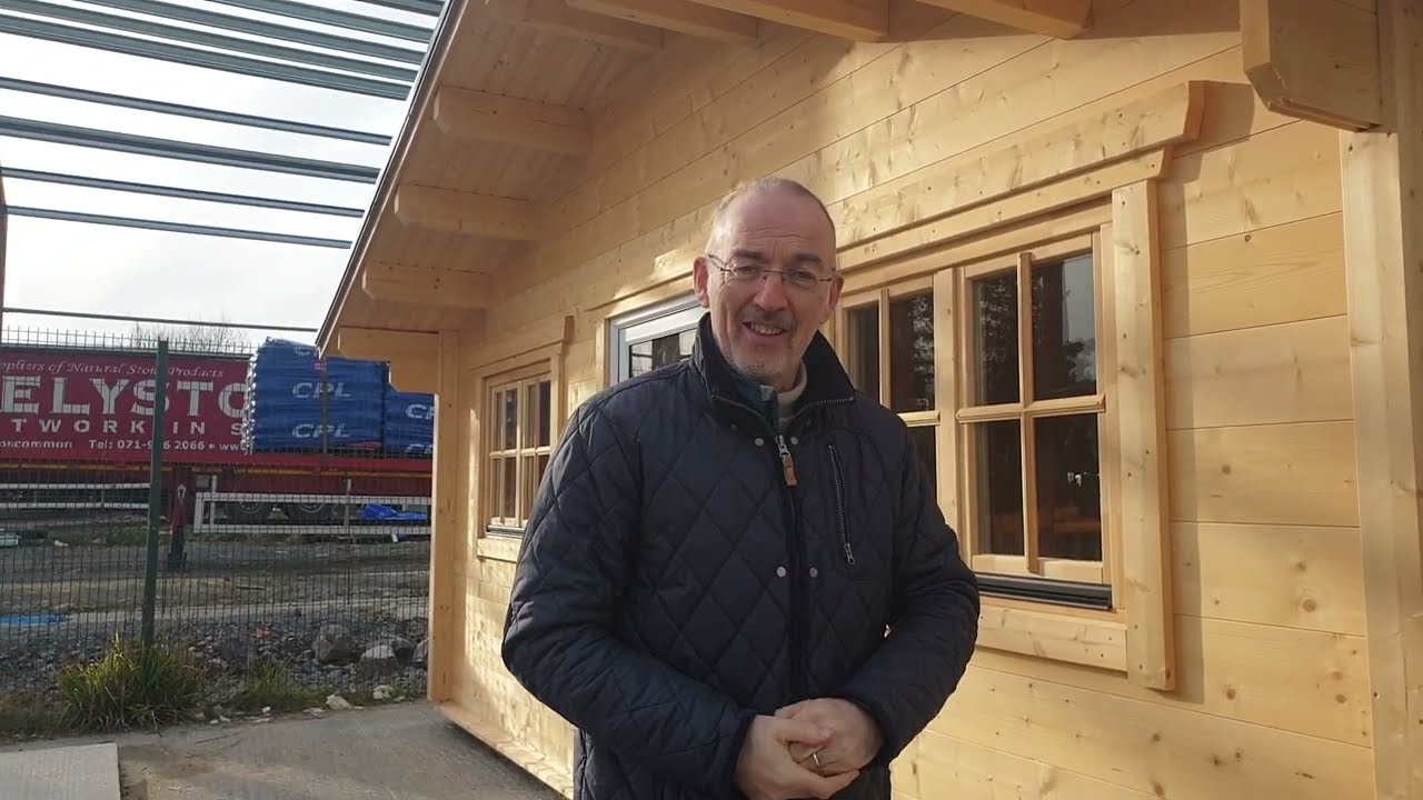 Construction details of our two bedroom log cabin