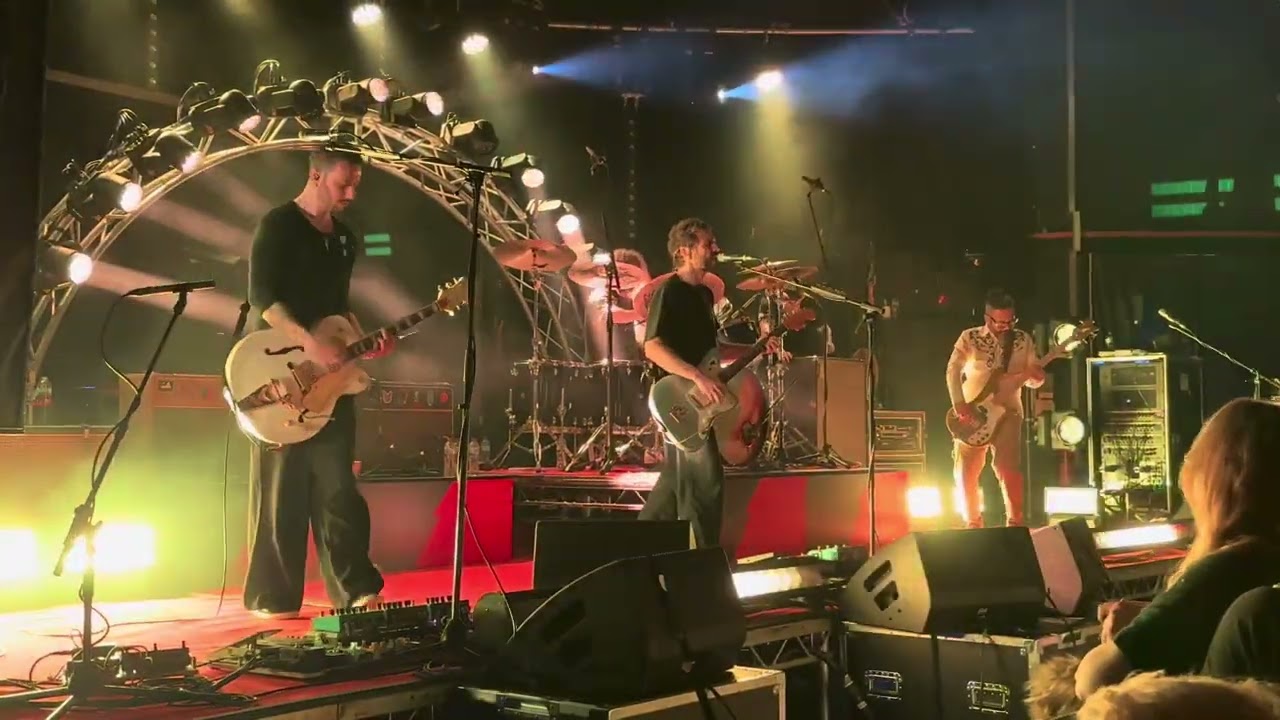 Feeder - Feeling A Moment (The Junction, Cambridge, March 2, 2024) LIVE/4K