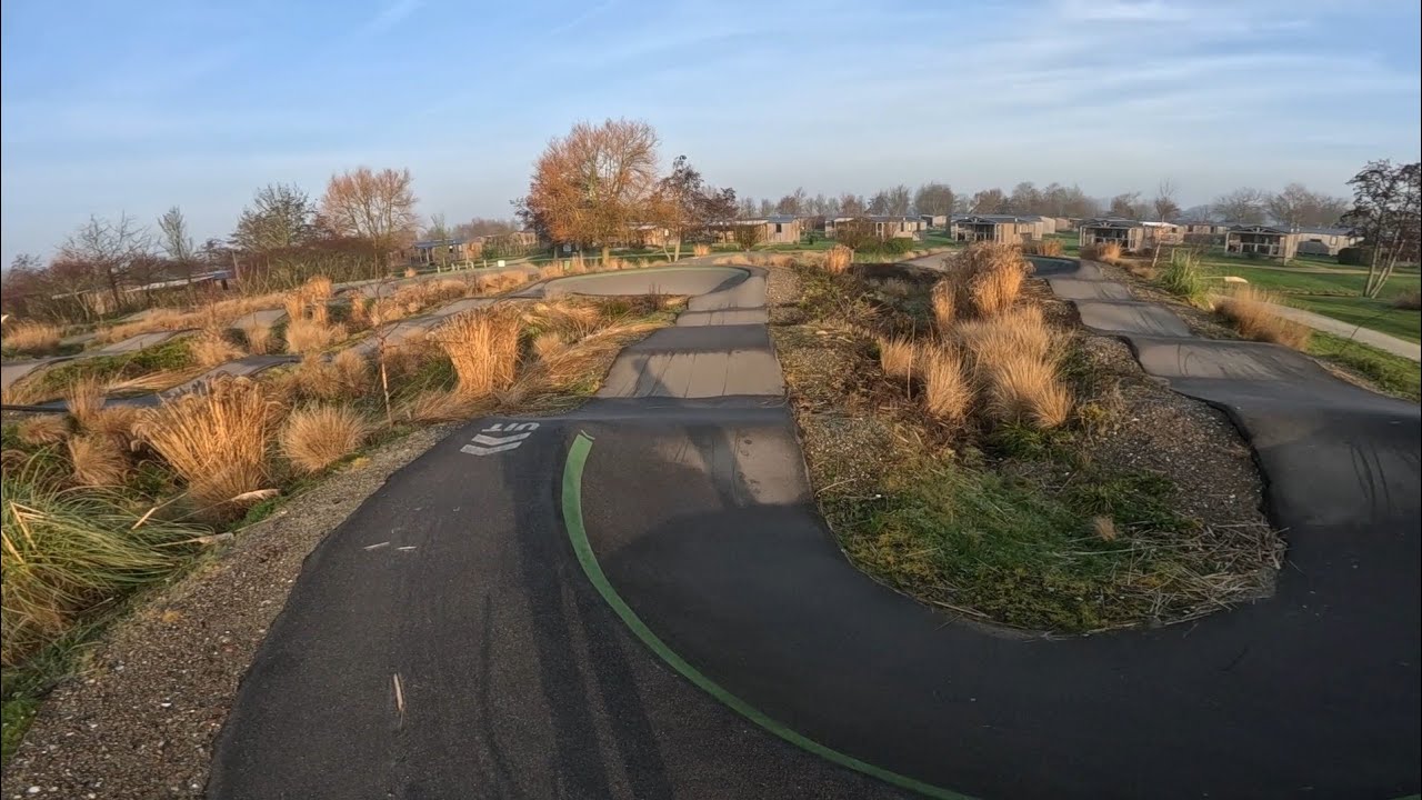 Pumptrack Tuitjenhorn Nederland (vakantiepark Capfun de Bongerd) - GoPro Preview 