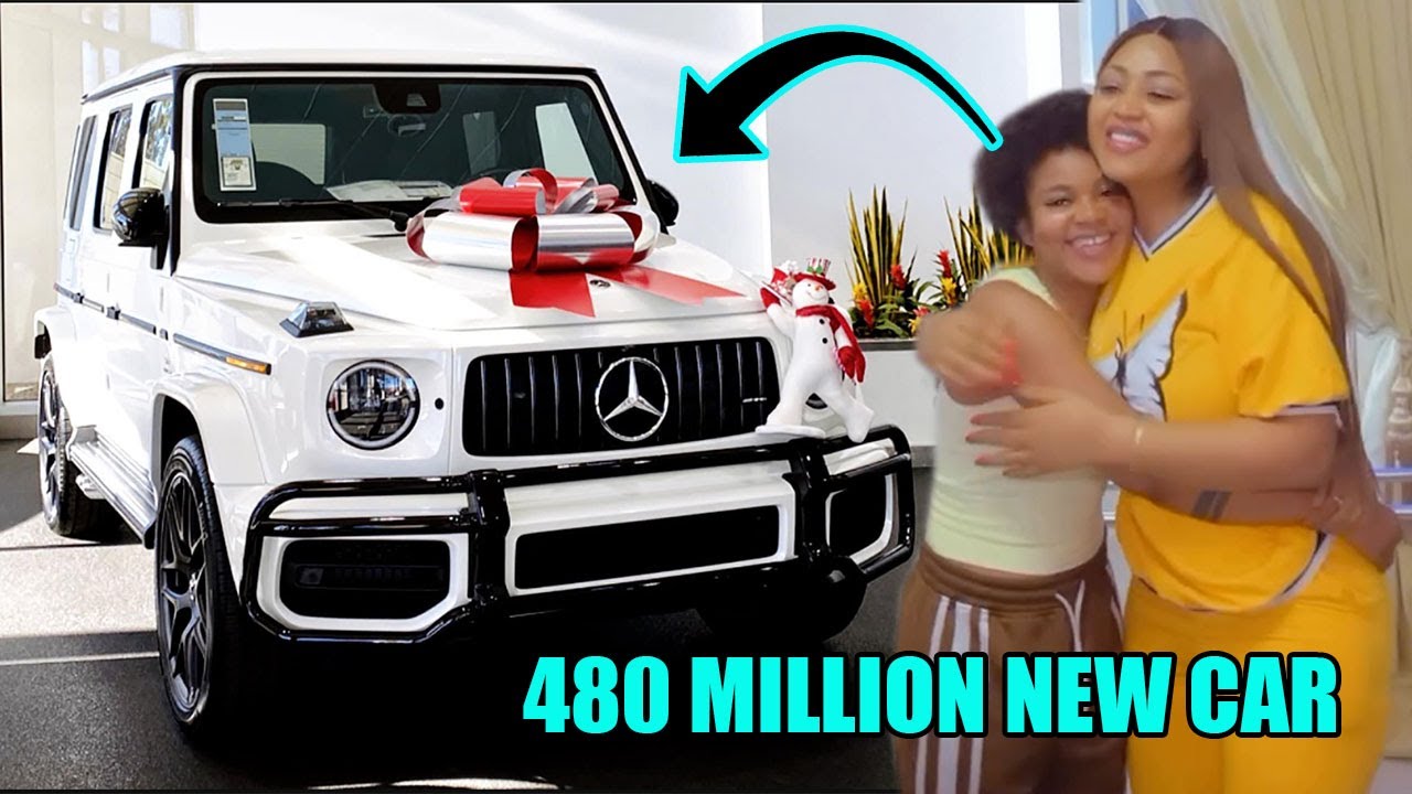 L€$B!AN$ ?  Regina Daniels New Car To Best Friend Set Internet on Fire
