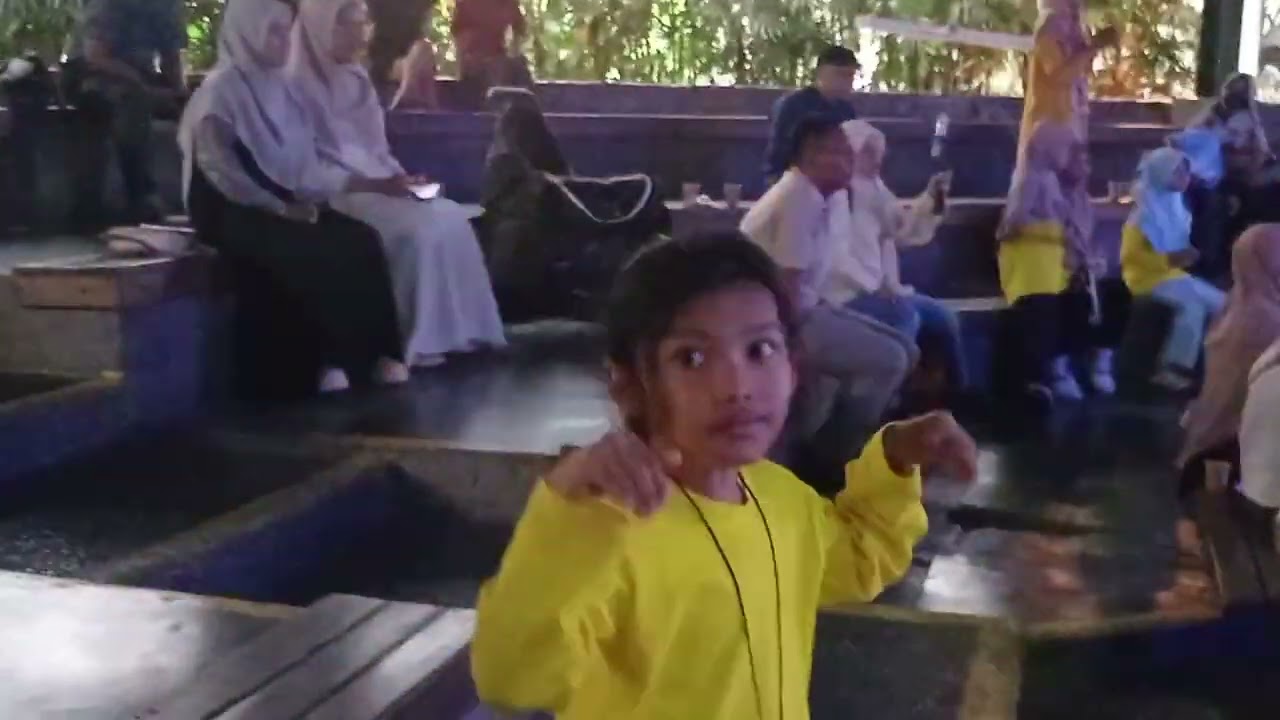 Puas banget!!!! Pertunjukkan di Saung Angklung Udjo Bandung 