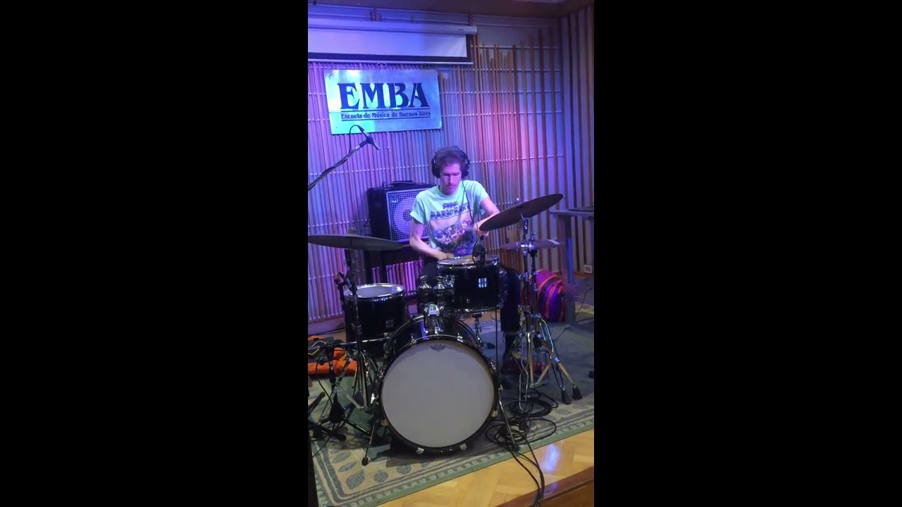 Louis Cole en la EMBA - 