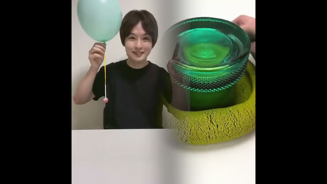 面白い実験に挑戦して笑わせる男女のカップルの劇情は演じて怪しくて爆笑します人気のウイルス式伝播7484897027357248790 Sub 18 00