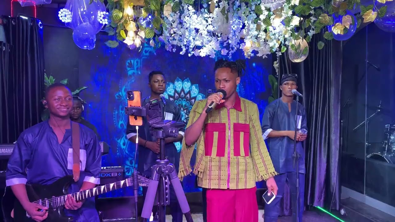 Thanksgiving Praise with Mr Kulubele 