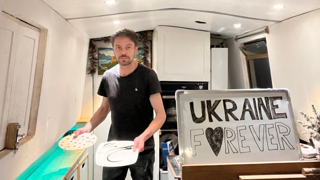 325. Changes onboard the Narrowboat