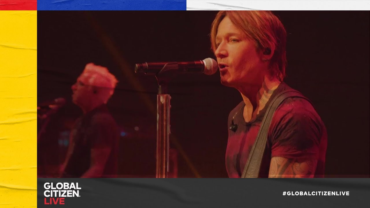 Keith Urban Takes the Stage in Las Vegas with 