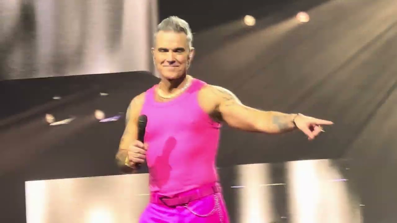 Robbie Williams- Come Undone - Live At Manchester Co op Live- 11/06/25